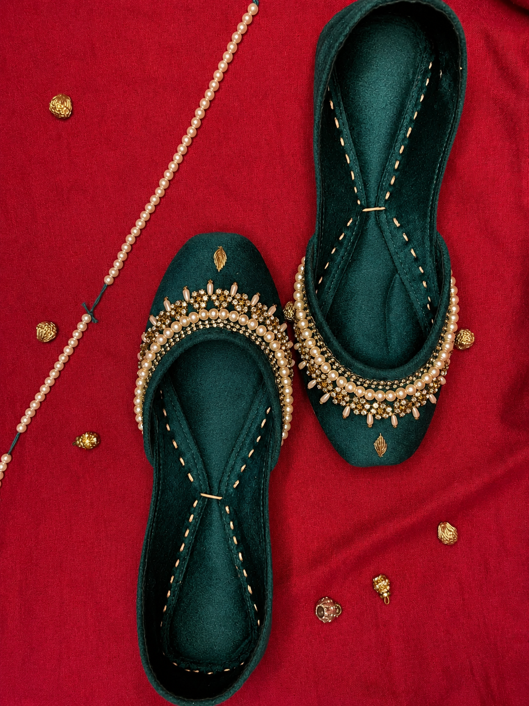 Noor-e-Zamarud